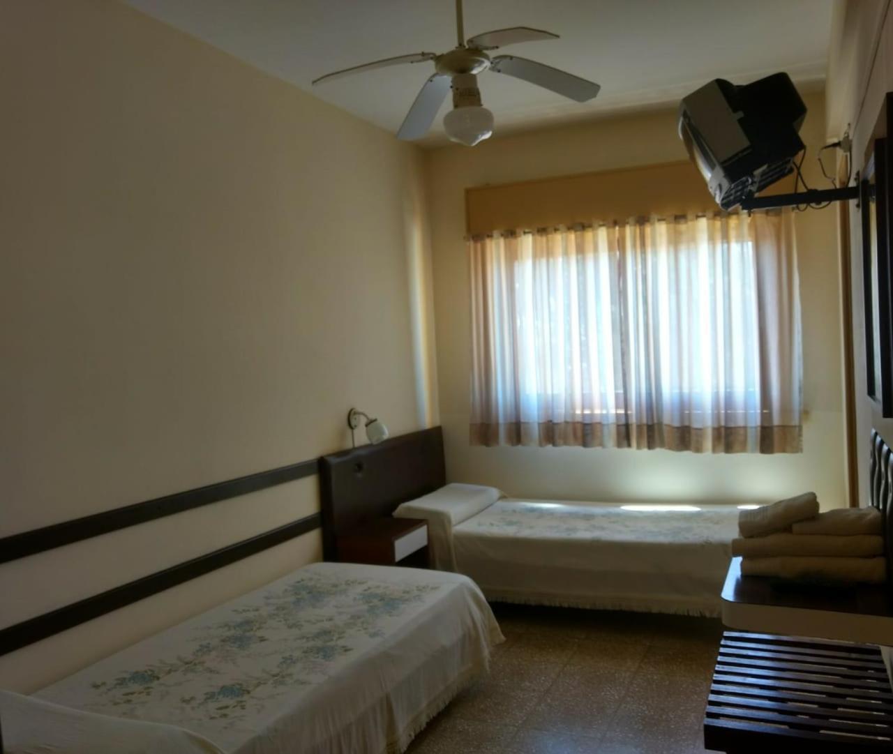 Hotel Acuario Mar de Ajó エクステリア 写真